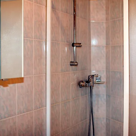 Tourist Farm Mraz ファームステイ *