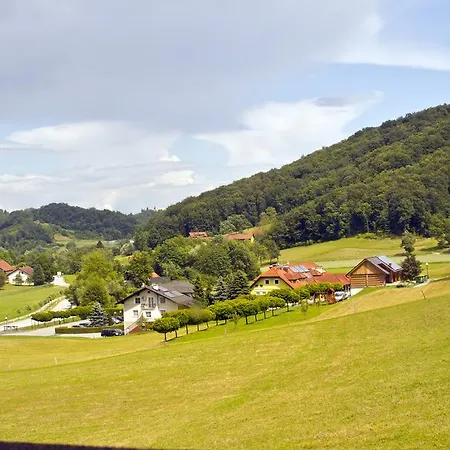 Tourist Farm Mraz Podčetrtek
