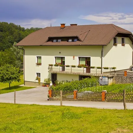 Alloggio per agriturismo Tourist Farm Mraz