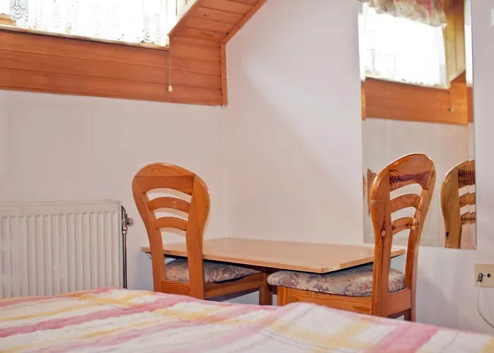 Tourist Farm Mraz 포드체트르테크