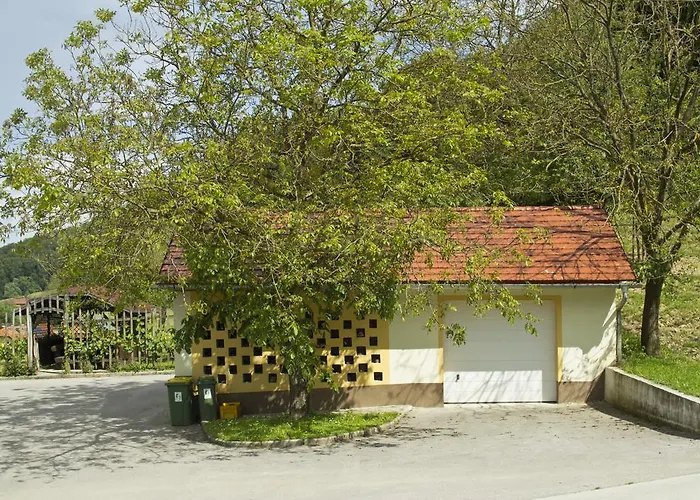 Tourist Farm Mraz Podcetrtek